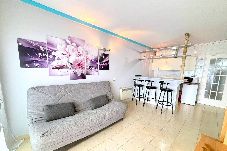 Apartamento en Rosas / Roses - meda chica 3e