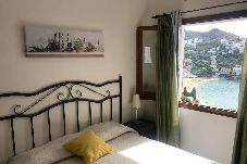 Apartment in Rosas / Roses - mataro